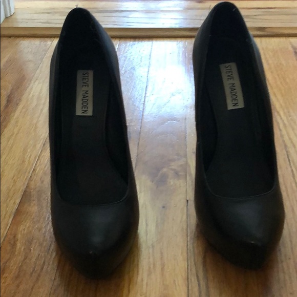 Steve Madden heels - Picture 2 of 5